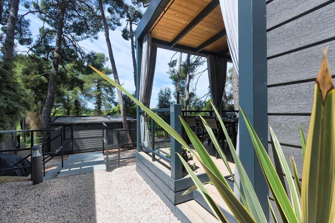 Total Escape Mobile Home Nera Camp Porton Biondi Rovinj Exterior photo